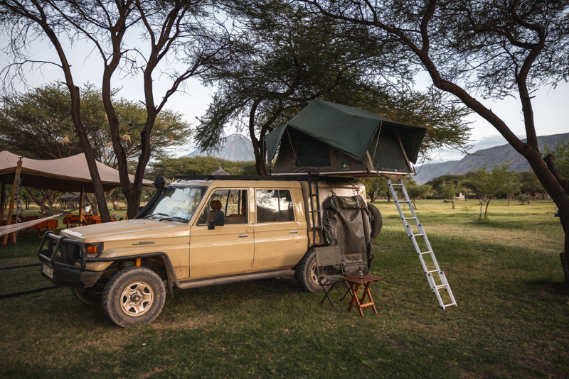 Rwanda roof-tent car hire for self-drive safaris
